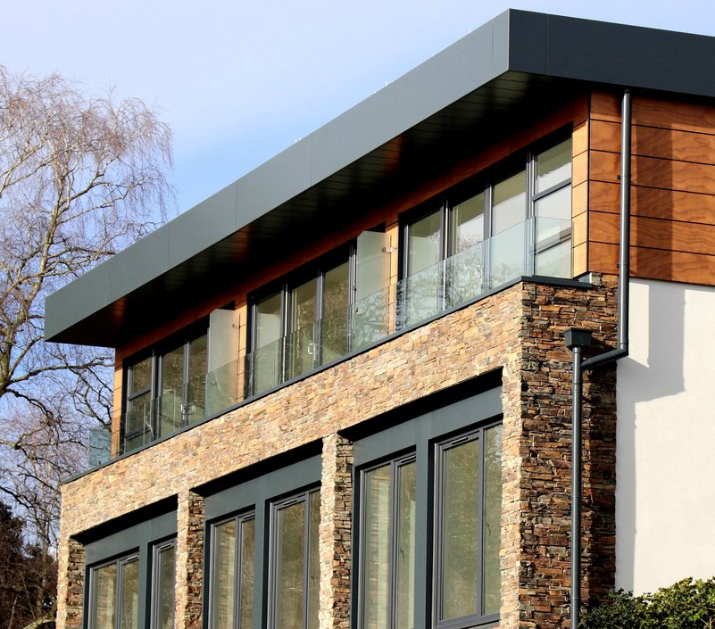 Industrial exterior coatings for wooden surfaces Sikkens Wood Coatings