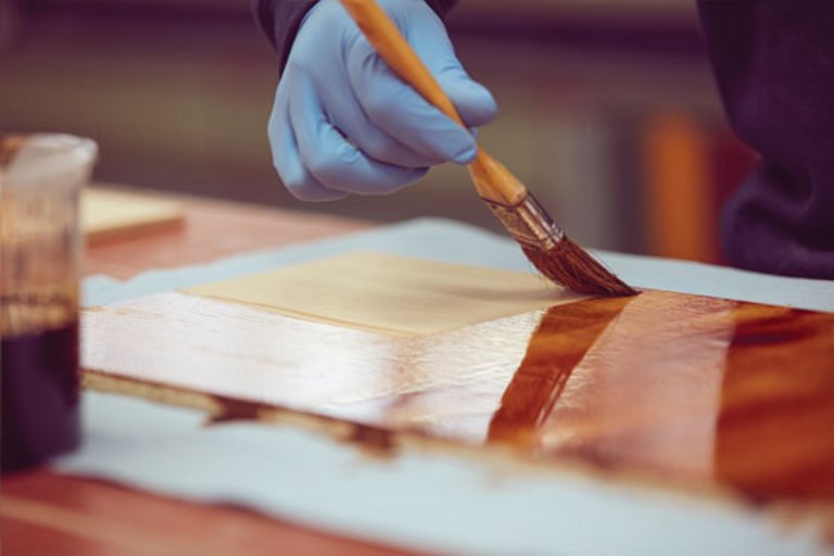 Interior wood coatings Protect interior wood surfaces Sikkens Wood